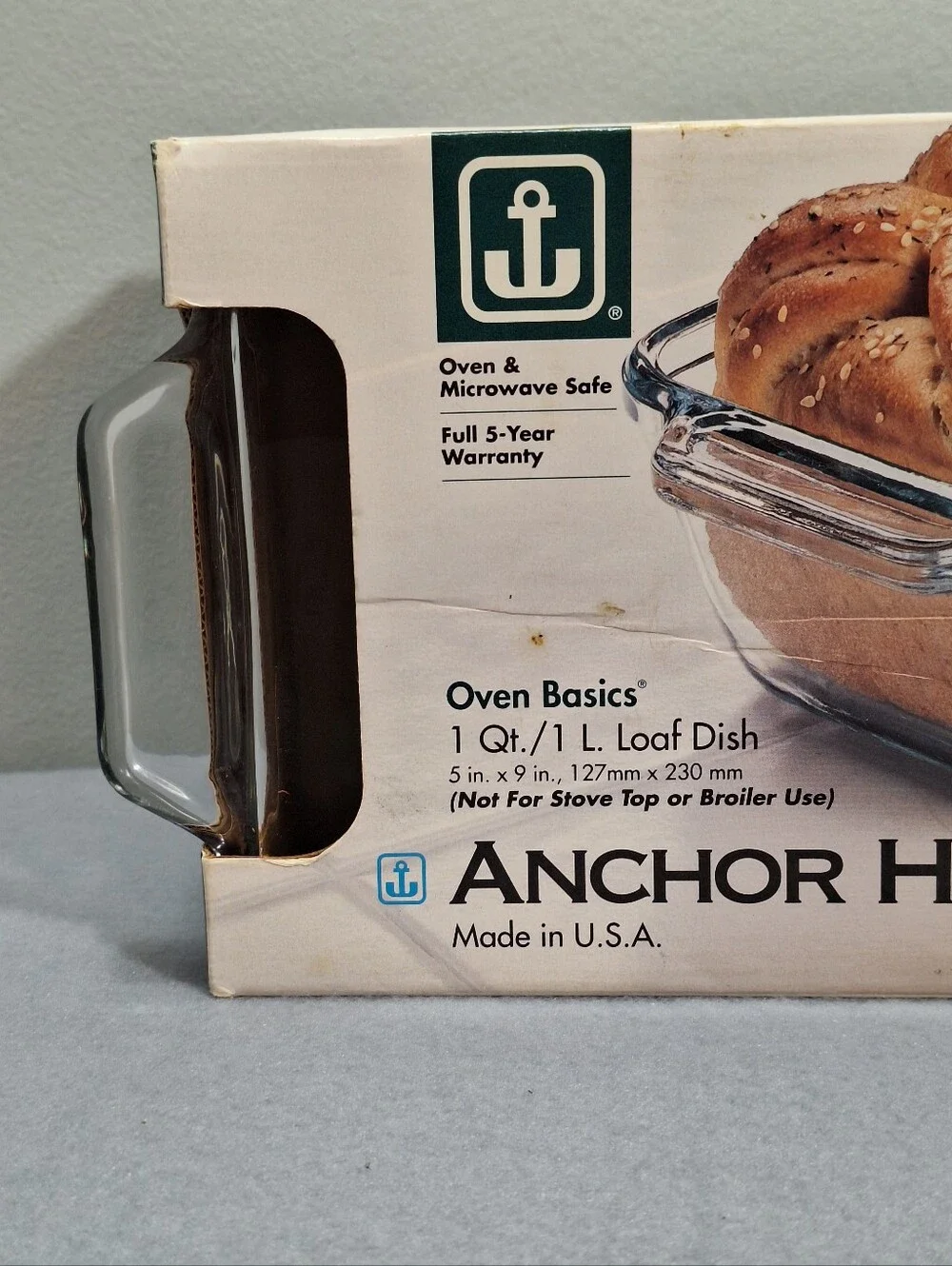 NOS  Vintage 90s Anchor Hocking 9x5 Inch 1 QT Glass Bread Pan In Box USA